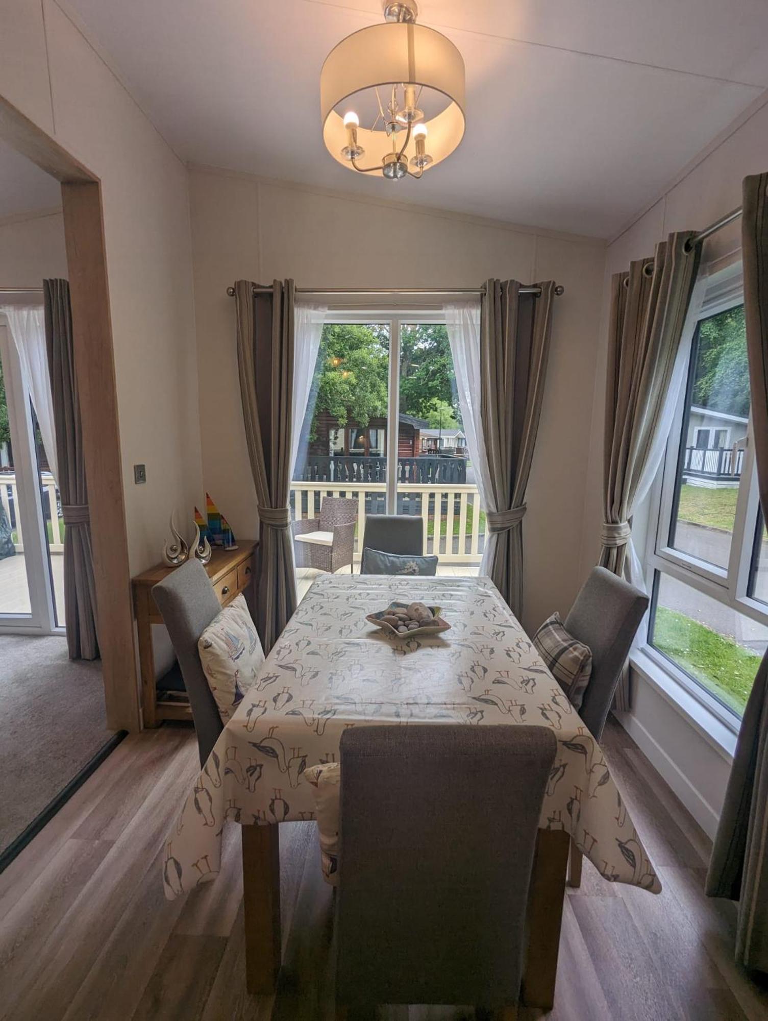 Luxury Stunning Sensation Lodge On 5 Star Shorefield Country Park New Forest Entertainment And Leisure Passes Included Milford on Sea Exterior photo